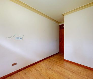 Convenient Living in the Heart of Park Ridge - Photo 2
