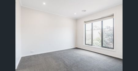 Low-Maintenance Living in a Quiet Location! - Photo 3