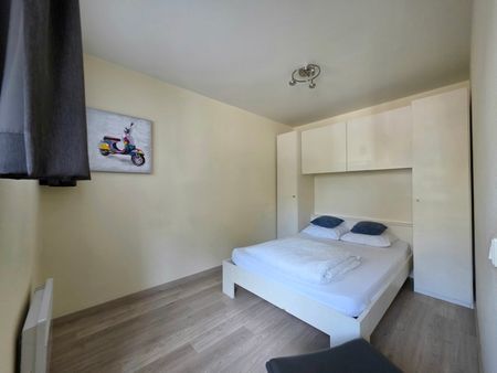 Studio - à louer - Photo 4