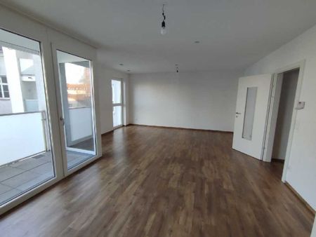 Modern, gut gelegen und viel Platz - Foto 2