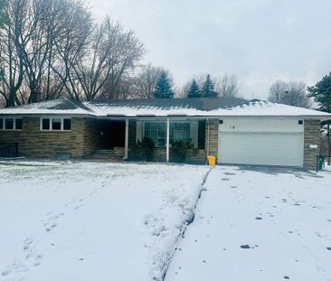 For Lease - 10 Silverdale Crescent Unit# Lower, Toronto, Ontario - Photo 3