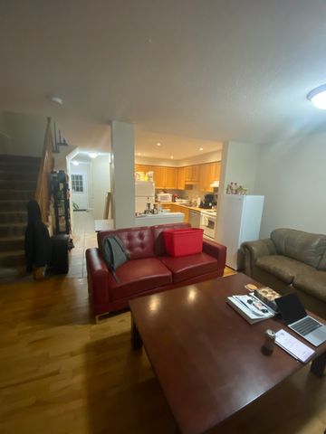 1155 Gordon St, Guelph - Photo 3