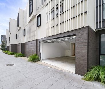 18 c Park Street, Mordialloc, Vic 3195 - Photo 2