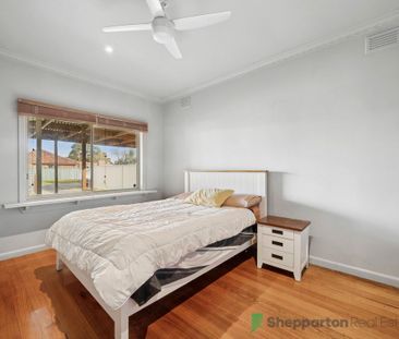 Centrally Located! - Photo 3