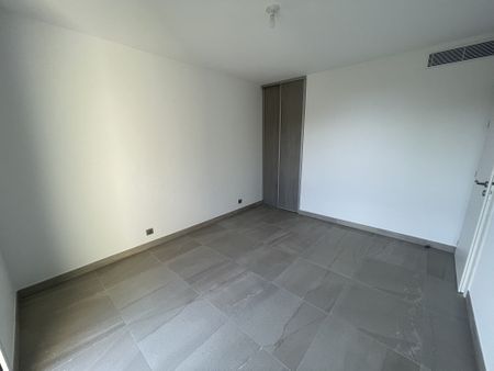 Location Appartement 2 pièces 41m² EZE 06360 - Photo 2
