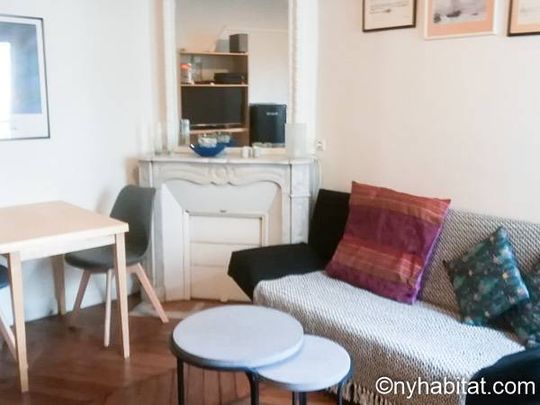 Logement à Paris, Location meublée - Photo 1