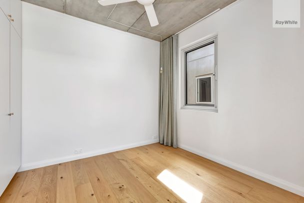 403/6 Saxon Street, Brunswick VIC 3056 - Apartment For Rent | Domain - Photo 1