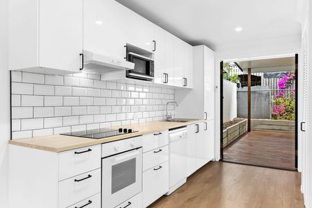 An Entertainer's Dream! - Photo 3