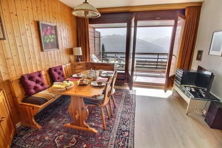 Apartment for rent by the week on the pedestrian village square - Photo 3