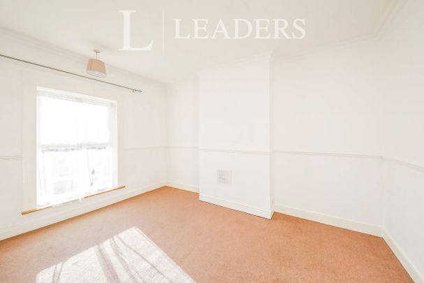 3 bedroom terraced to rent Green Hills Road, Norwich NR3 3ET - Photo 1
