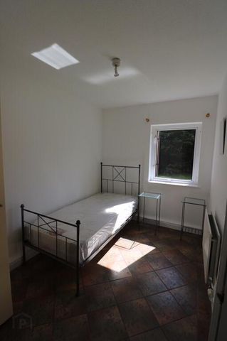 20 Laganview Court, Belfast, BT5 4AR - Photo 4
