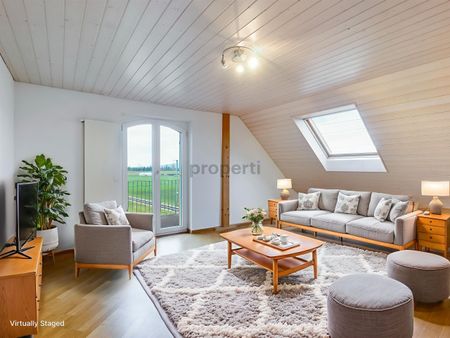 Gemütliche 4.5-Zimmer-Maisonette-Wohnung in Fräschels - Foto 2