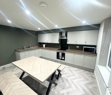 HADDON ROAD (Room 4), BURLEY, LEEDS - Photo 3