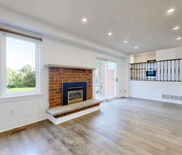 For Lease - 187 Crossland Gate Unit# Main, Newmarket, Ontario - Photo 1