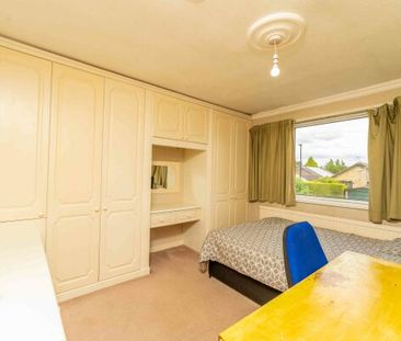 35 Eastfield Crescent - Photo 5