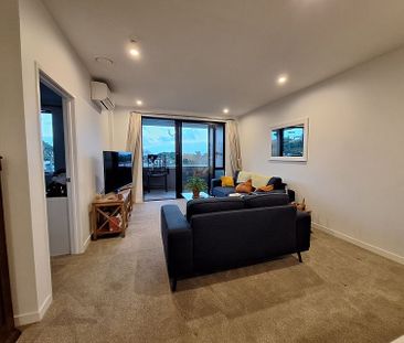 Modern Apartment - Great Suburb! - Photo 1