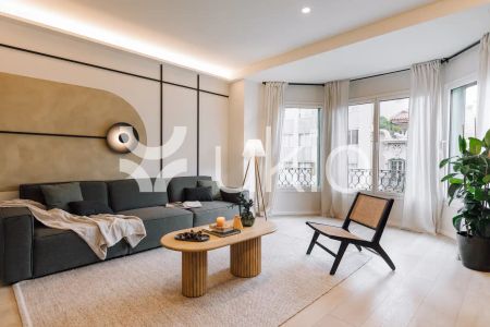 Apartamento de alquiler en Carrer de Muntaner, Sant Gervasi- Galvany - Photo 2