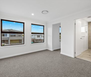 Brand New Stylish 3 Bedroom Home - Photo 4