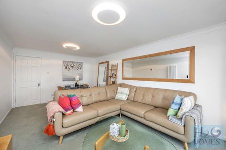 2 bedroom apartment to rent - Photo 2