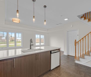 For Lease - 2420 Baronwood Drive Unit# 3-04, Oakville, Ontario - Photo 5