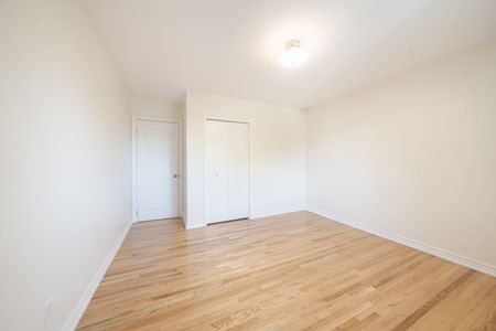 For Lease - 98 Tanjoe Crescent, Toronto, Ontario - Photo 2