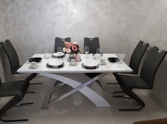 Apartament de lux cu 3 camere, 80 mp, A.C, zona Strazii Parang - Photo 1