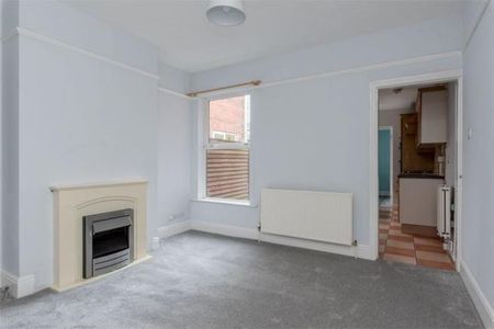 3 bedroom terraced house to rent - Photo 3