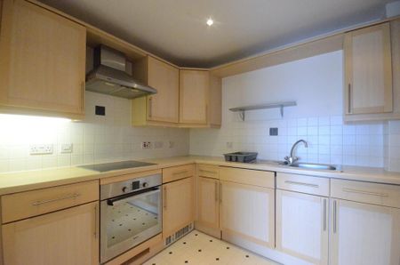 1 bedroom flat to rent - Photo 4