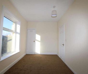 George Street, Thornton, Bradford, BD13 - Photo 4