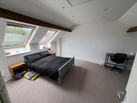 5 bedroom terraced house to rent - Photo 3