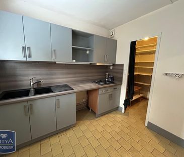 Location Maison 5 pièces 85m² CORMONTREUIL 51350 - Photo 4