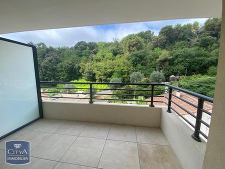 Location Appartement 2 pièces 43m² NICE 06100 - Photo 3