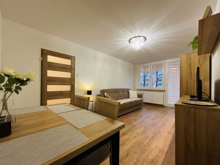 Po generalnym remoncie | Balkon | Metro | 2 pokoje - Photo 5