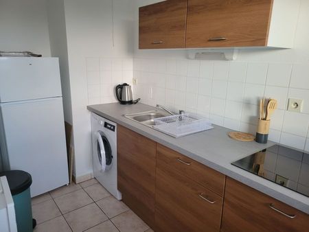 A REMICOURT EN RESIDENCE TYPE 2 MEUBLE - Photo 4