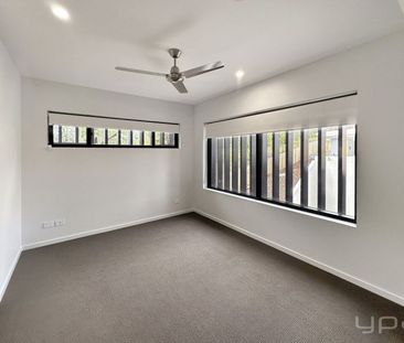 Your Gateway to Luxury: Coomera's Finest Apartment Living - Photo 4