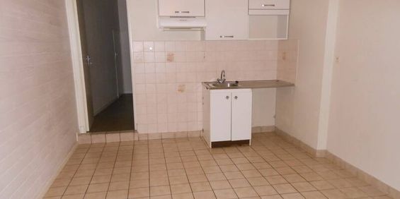 Location appartement t1 bis 2 pièces 30 m² à Rodez (12000) - Photo 3