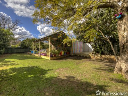 16 Moira Avenue, Forrestfield WA 6058 - Photo 3