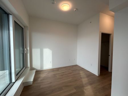 For Lease - 10 Graphophone Grove Unit# 403, Toronto, Ontario - Photo 3