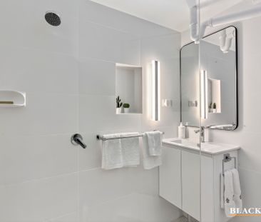 14 Gawler Crescent, Deakin ACT 2600 - House For Rent | Domain - Photo 6