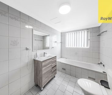 Premium Two Bedroom Apartment Moments from Parramatta CBD - 950M To... - Photo 1