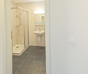 SION / I AM "AT THE WATER'S EDGE" 3.5-ROOM APARTMENT WITH TERRACE, ... - Photo 6