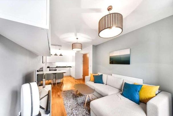 Amelia Street, Elephant And Castle, SE17 - Photo 1