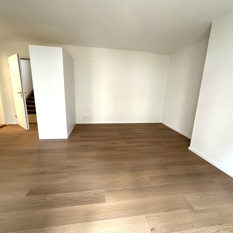 "Attraktive Mietwohnung im Herzen von Zürich (Kreis 1)" - Photo 1