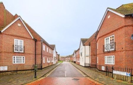 Chichester 2 bedroom flat to rent - Photo 4