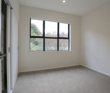 Spacious New House on cul-de-sac - Photo 6