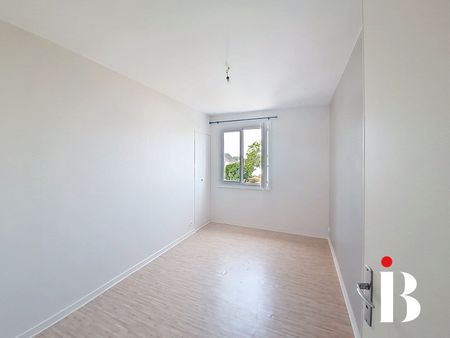 Location Maison 5 pièces 108m² ST HERBLAIN 44800 - Photo 3
