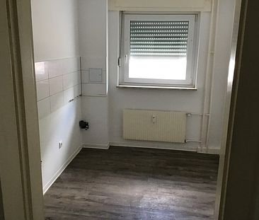 2 Zimmer Wohnung im EG/Hochparterre - Photo 1