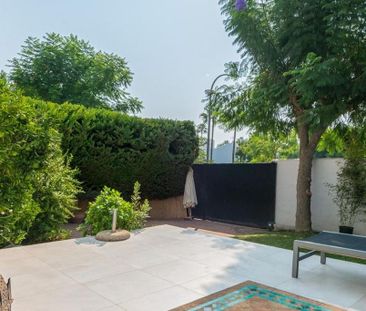 3 bedroom luxury Semidetached House for rent in Estepona, Spain - Photo 3