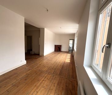 Location Appartement 3 pièces 105m² - Photo 4