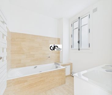Location Appartement 5 pièces 119m² PARIS 16ème - Photo 6